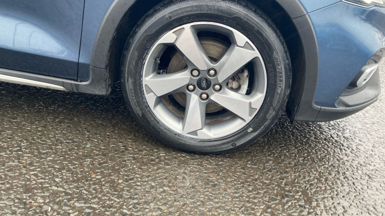 Ford Focus 1.0 EcoBoost 125 Active 5dr Petrol Hatchback